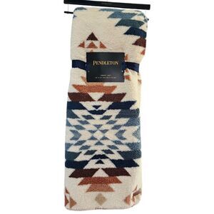 Pendleton Boho Sherpa Throw Blanket Southwest Tribal Cream Blue Brown Fleece NEW
